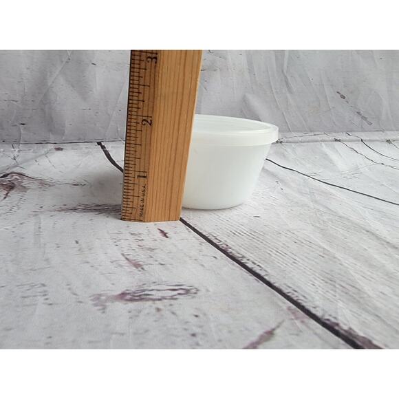 VINTAGE GLASBAKE MILK GLASS 4 0Z. CUSTARD CUP With Plastic Cover - Picture 5 of 6